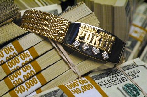 Name:  2005_WSOP_gold_bracelet.jpg
Views: 452
Size:  70.3 KB