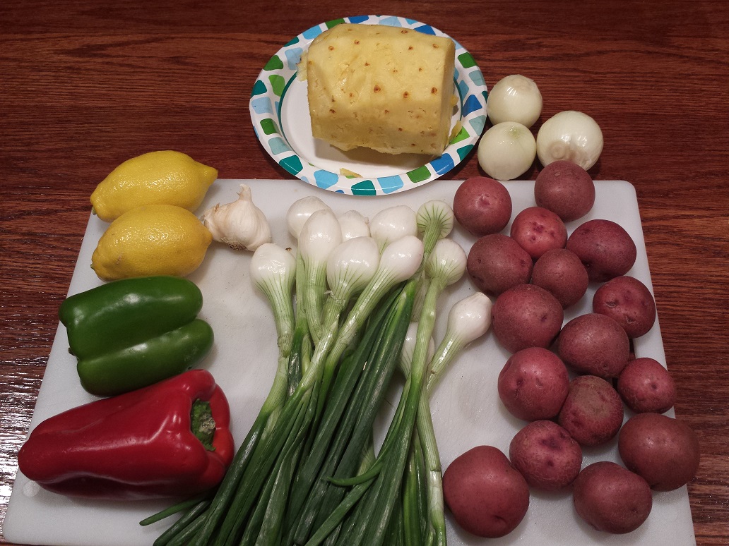 Name:  seafood dinner 3.jpg
Views: 577
Size:  299.1 KB