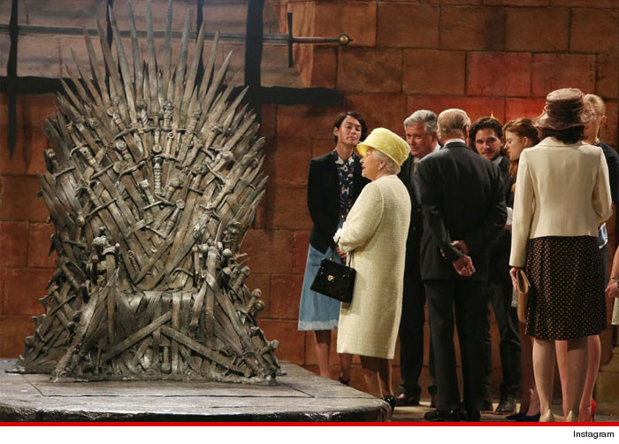 Name:  0624-queen-elizabeth-got-instagram-3.jpg
Views: 1276
Size:  106.6 KB