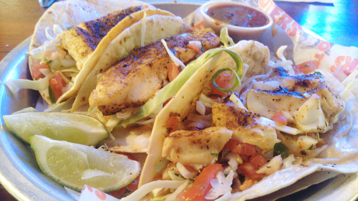 Name:  Hooters Fish Tacos 4D.jpg
Views: 692
Size:  237.0 KB