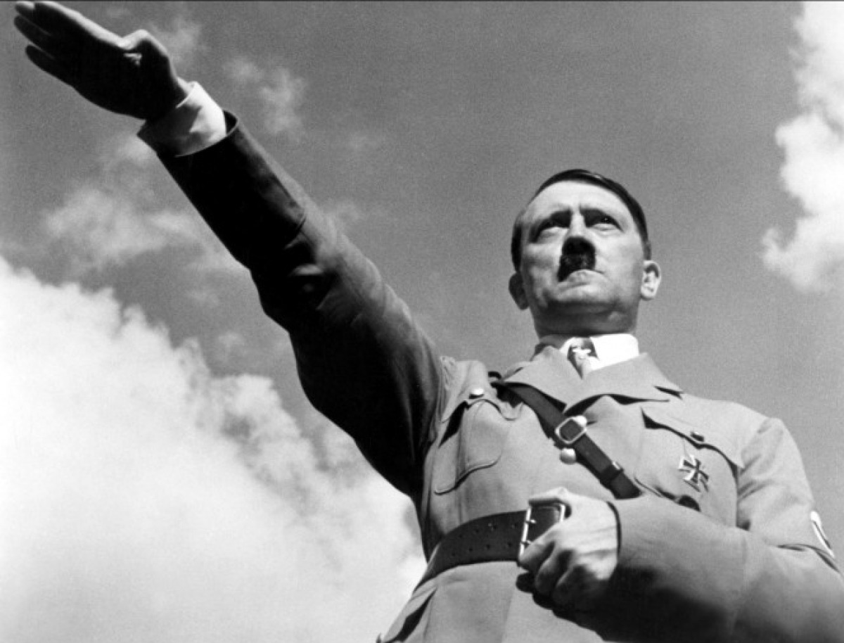 Name:  a-hitlerheil.jpg
Views: 362
Size:  163.9 KB