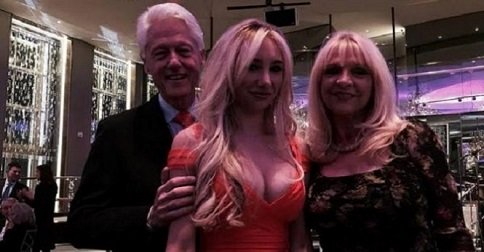 Name:  clinton1.jpg
Views: 2022
Size:  28.4 KB
