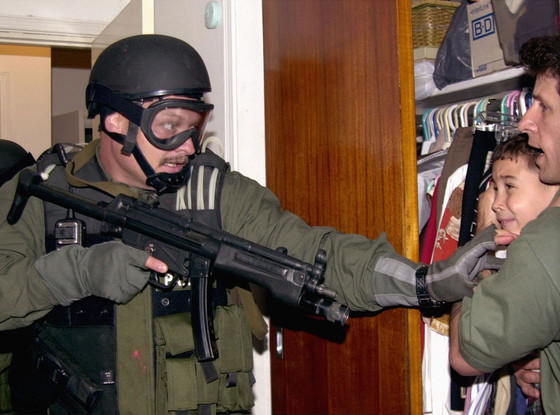 Name:  rs_560x415-131211095433-1024.elian-gonzalez-child-cuba.jpg
Views: 928
Size:  81.4 KB