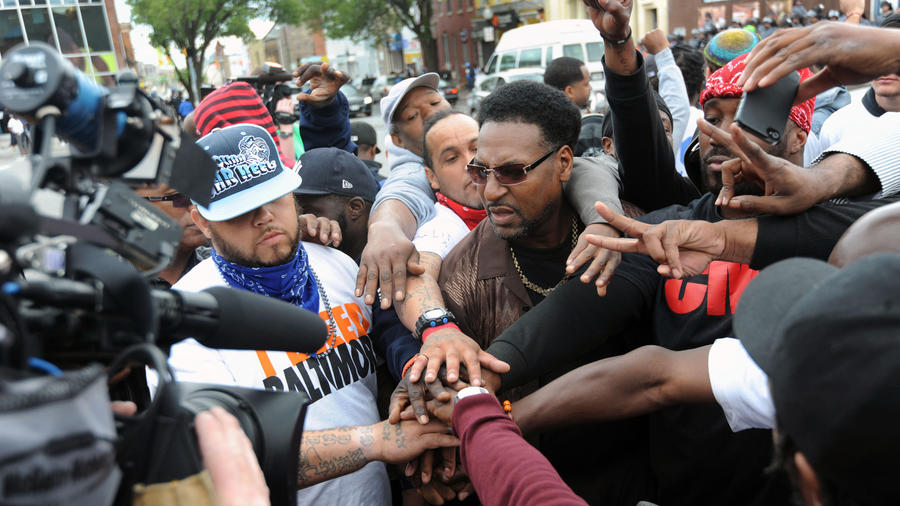 Name:  bal-bs-md-freddie-gray-p01-20150501.jpg
Views: 572
Size:  96.7 KB