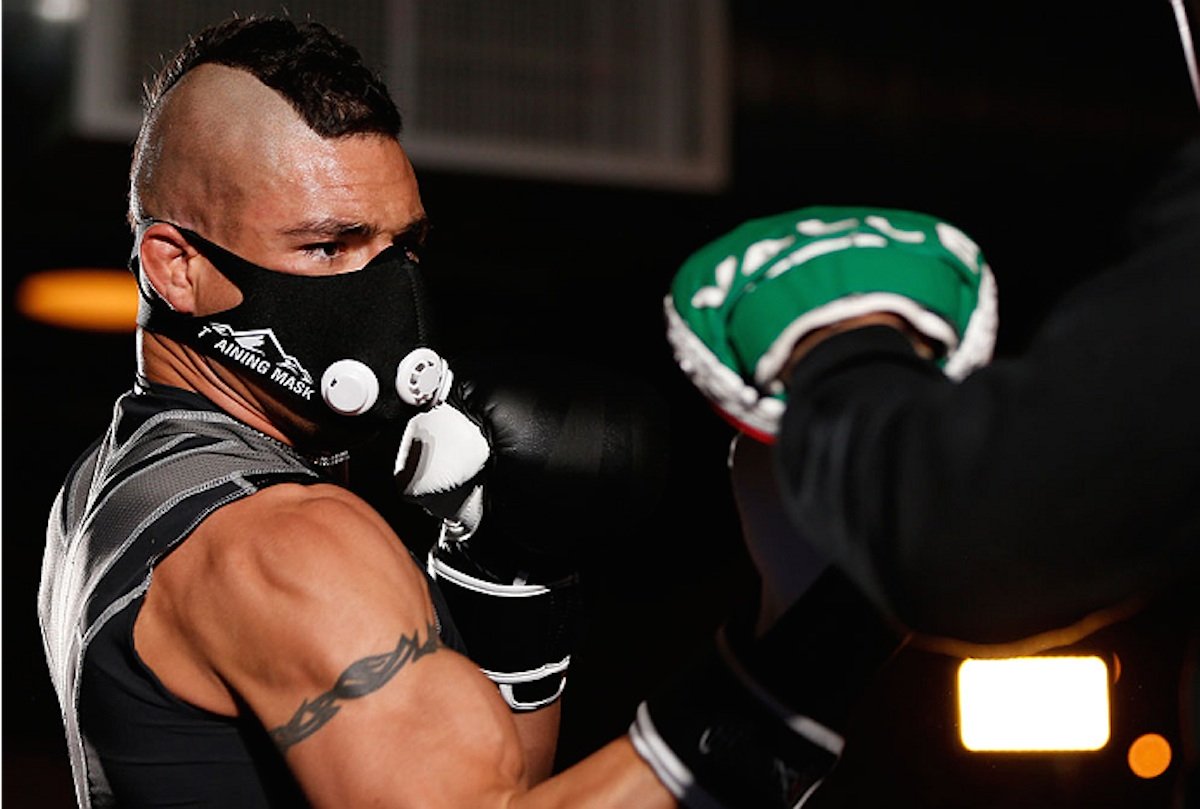 Name:  ufc171_openworkouts_017.jpg
Views: 660
Size:  100.7 KB