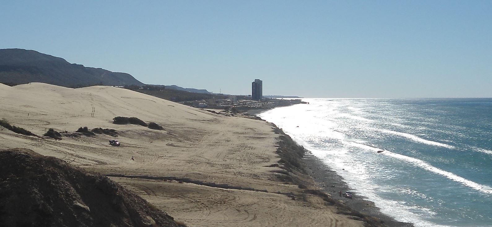 Name:  dunes2.JPG
Views: 388
Size:  166.6 KB