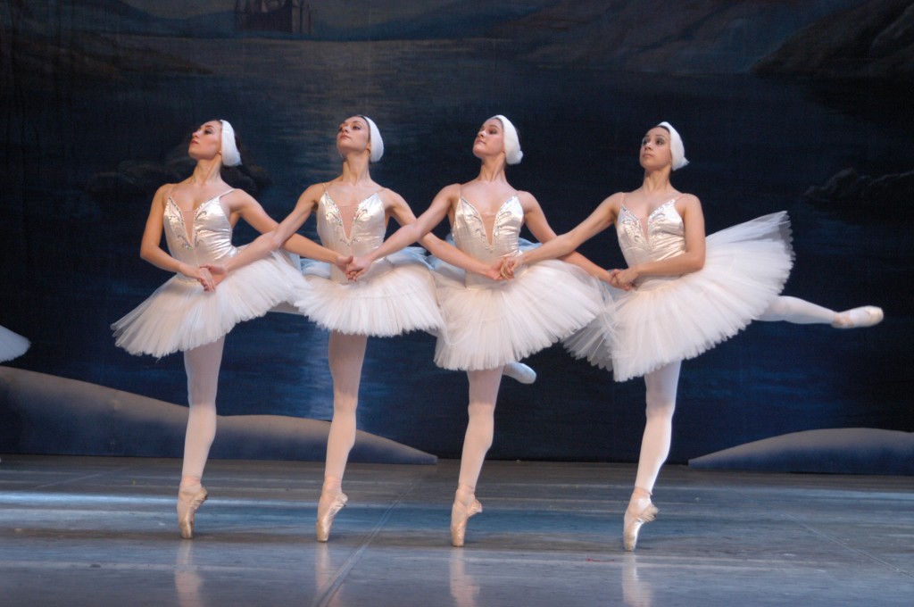 Name:  ballet-egypt.jpg
Views: 301
Size:  122.9 KB