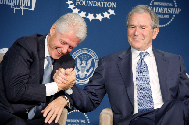 Name:  clinton_bush.jpg
Views: 661
Size:  250.5 KB