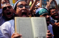 Name:  koran.jpg
Views: 1029
Size:  31.0 KB