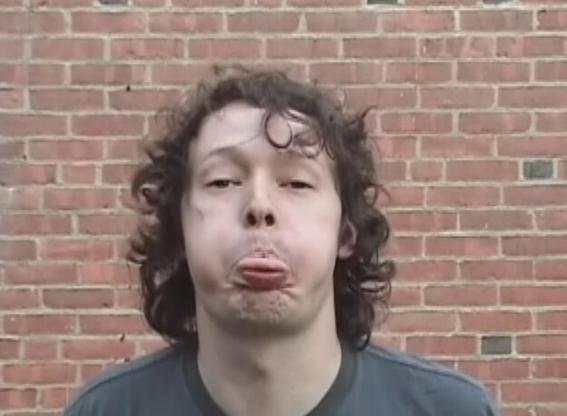 Name:  mid-Blowing_a_raspberry.ogv.jpg
Views: 695
Size:  26.0 KB