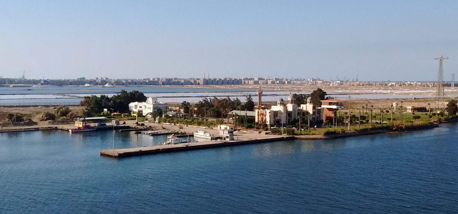 Name:  suez12.JPG
Views: 475
Size:  179.5 KB