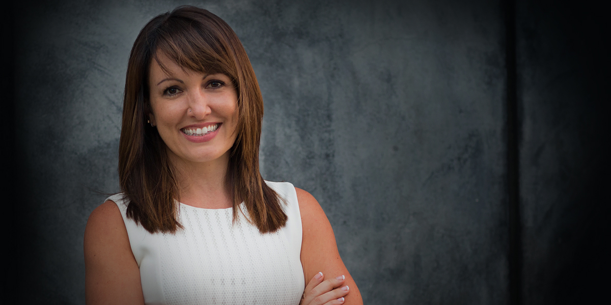 Name:  581838e0-c018-11e7-a6e9-fd655a3f1a06-AlisonHartson_Site_Banner_1200x600_FadeToBlack_REV.jpg
Views: 235
Size:  337.9 KB