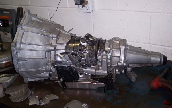 Name:  transmission case blown.jpg
Views: 416
Size:  72.9 KB