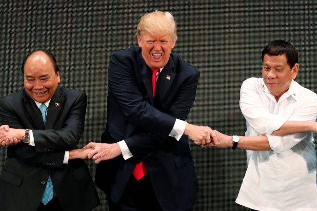 Name:  2017-11-13t024824z_1885956862_rc1821782420_rtrmadp_3_asean-summit-trump-e1510541432669.jpg
Views: 505
Size:  48.1 KB