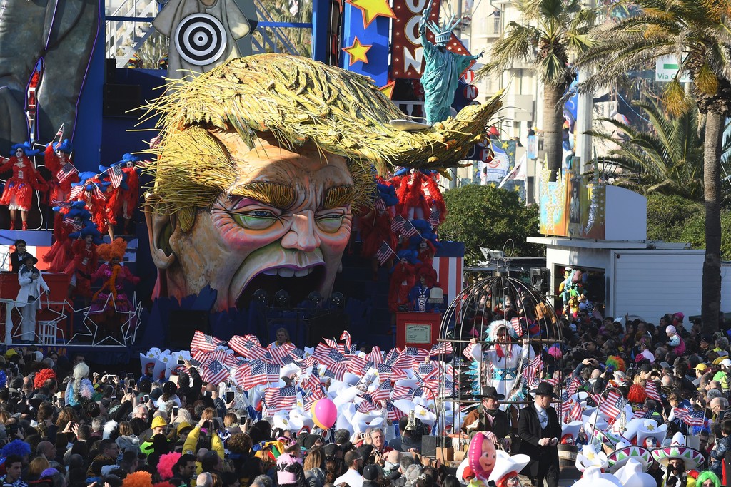 Name:  Viareggio+Carnival+Parade+sVb7503zjw0x.jpg
Views: 938
Size:  326.5 KB