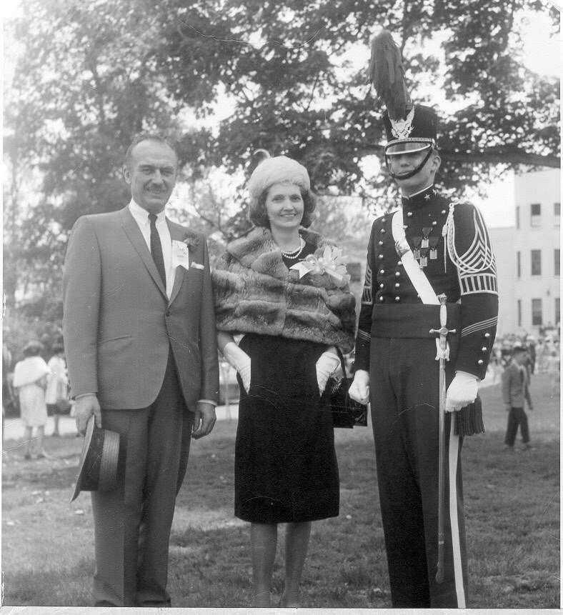 Name:  Trump-father-and-mother.jpg
Views: 335
Size:  168.9 KB