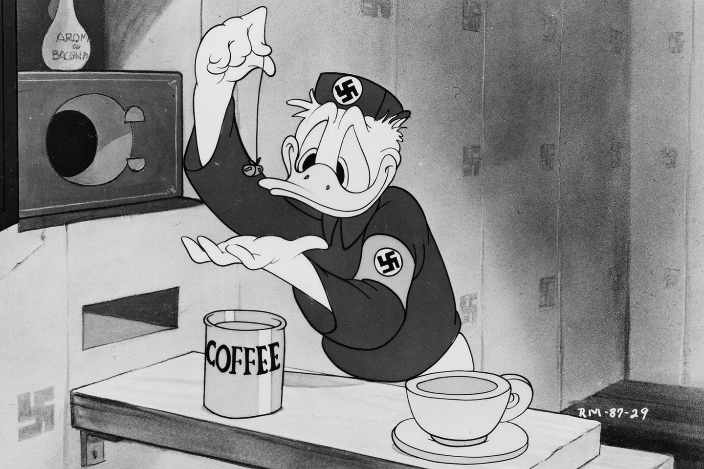 Name:  t-donald-duck-disney-Der-Fuhrers-Face.jpg
Views: 834
Size:  314.5 KB