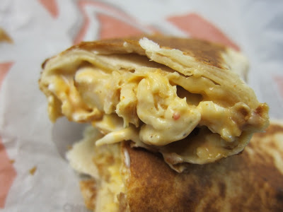 Name:  taco-bell-buffalo-chicken-loaded-griller-03.JPG
Views: 588
Size:  26.8 KB