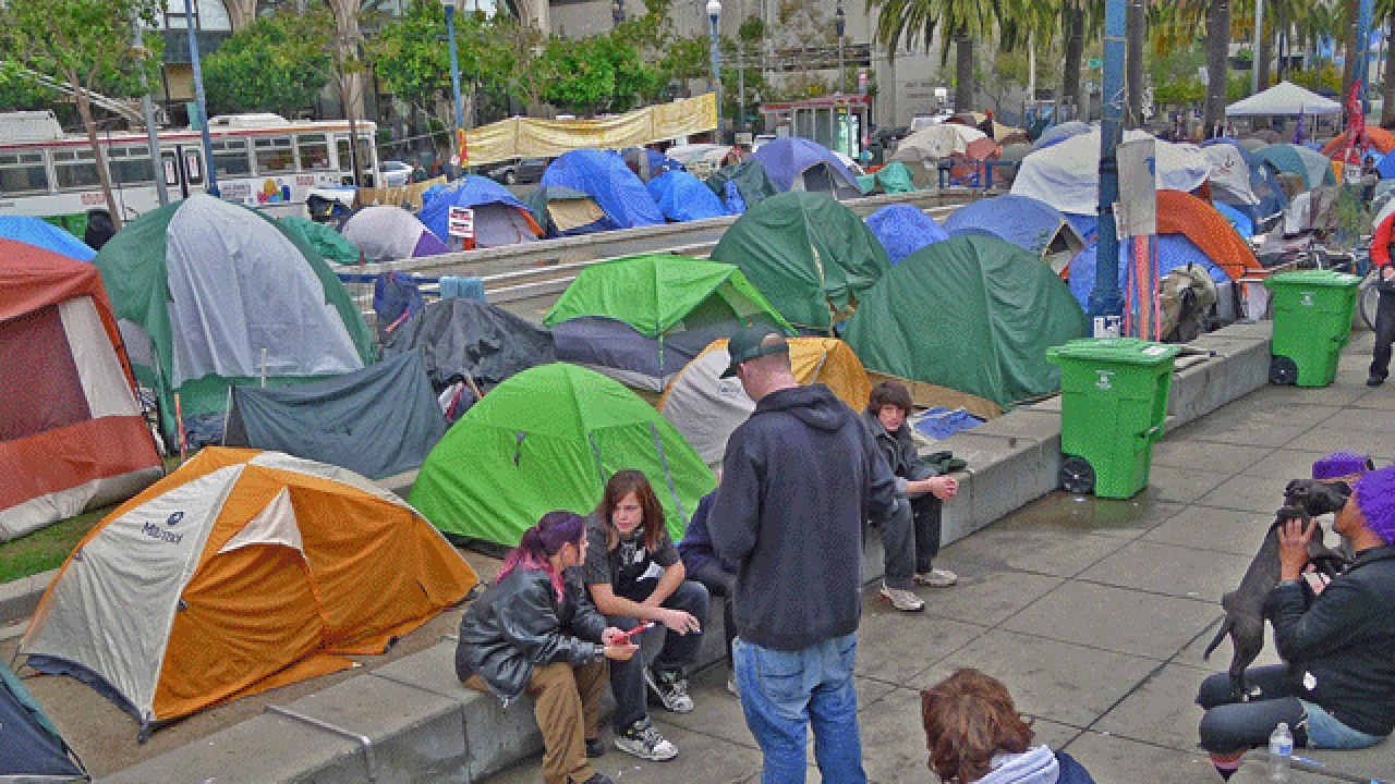 Name:  tent-city_1456526206488_900004_ver1.0.gif
Views: 323
Size:  437.7 KB