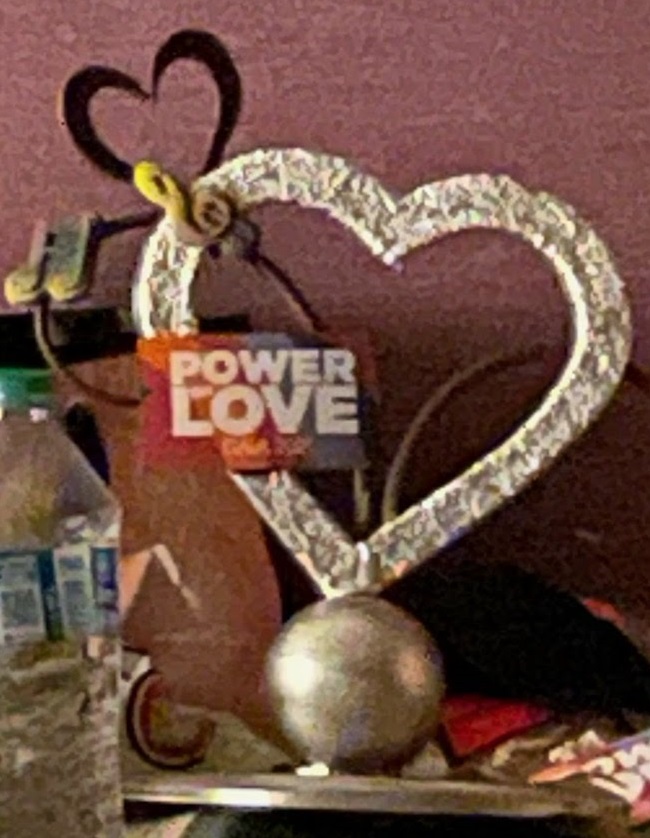 Name:  poweroflove-resorts.jpg
Views: 1169
Size:  141.5 KB