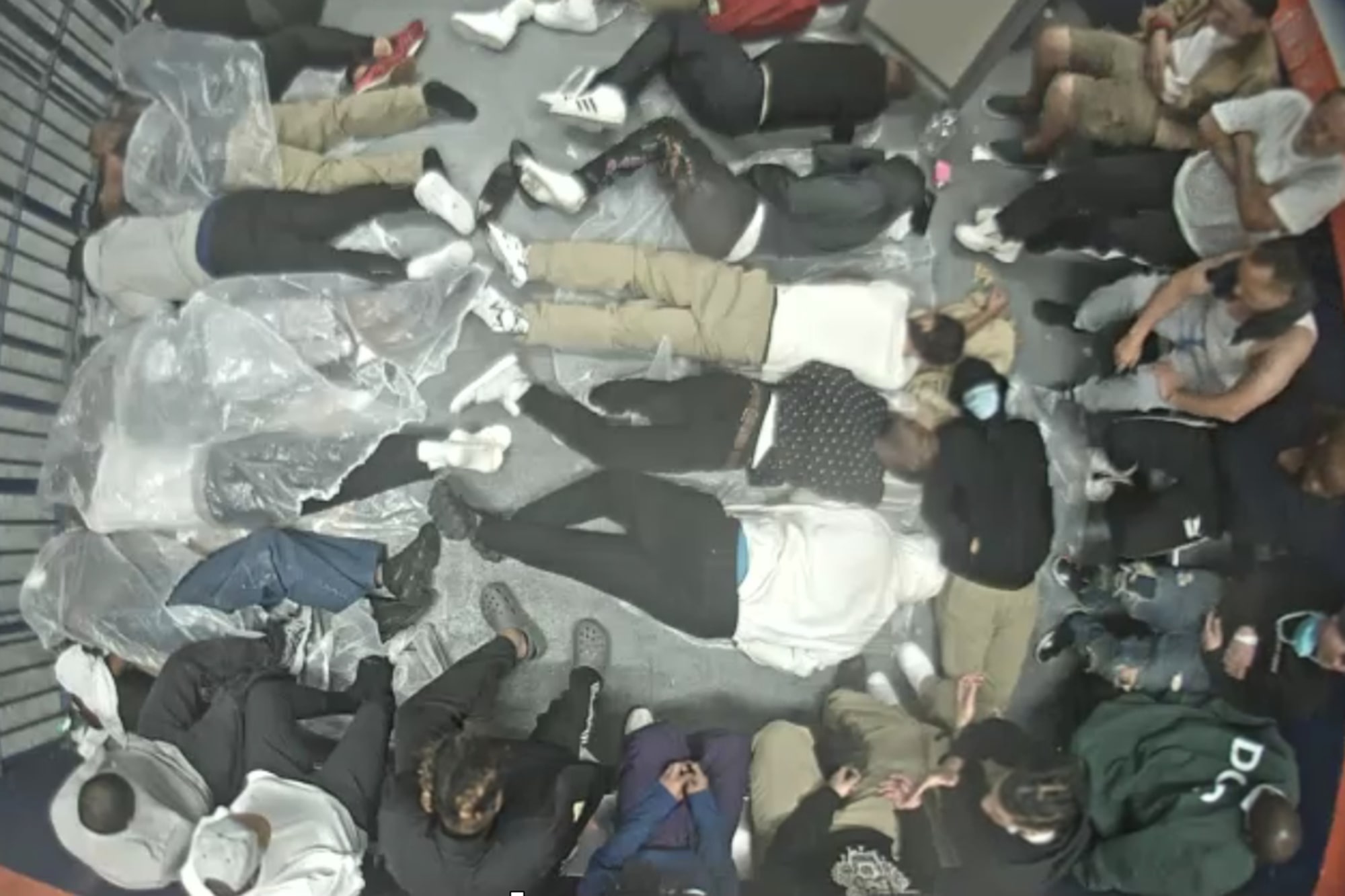 Name:  rikers-overcrowding-01.jpg
Views: 252
Size:  219.0 KB