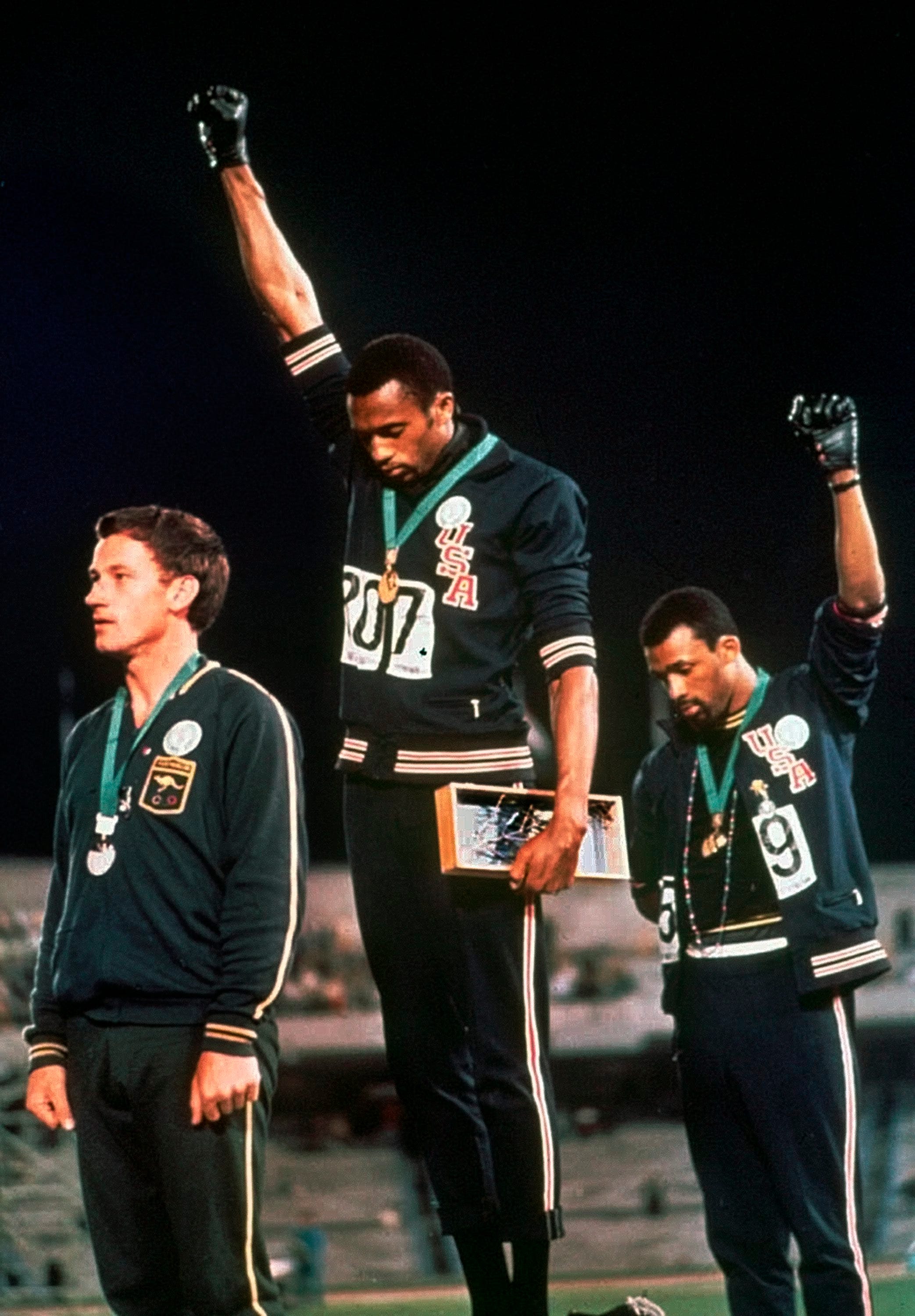 Name:  268183ff-e445-4be6-afdb-2e6de2051701-AP_Smith__Carlos-50_Years_Later.JPG
Views: 528
Size:  616.4 KB