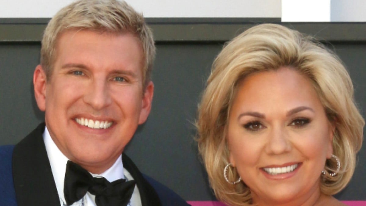 Name:  Todd-Julie-Chrisley.jpg
Views: 475
Size:  67.9 KB