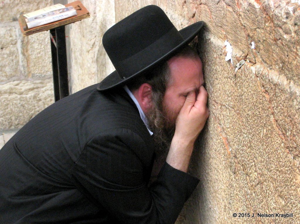 Name:  israel-jerusalem-western-wall-wailing.jpg
Views: 67
Size:  193.5 KB