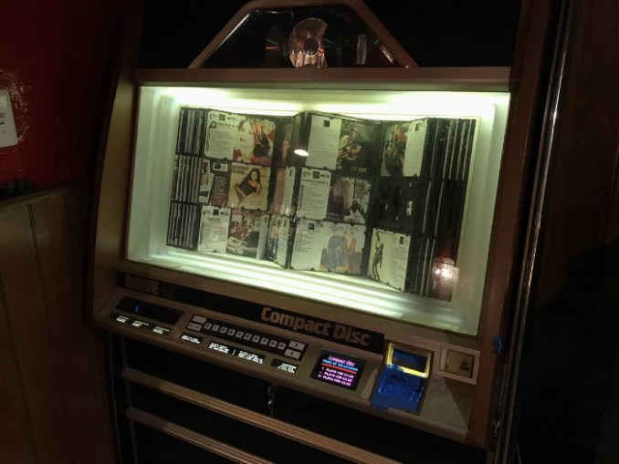 Name:  Juke-Box.jpg
Views: 235
Size:  58.6 KB
