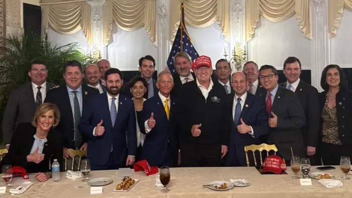 Name:  entire-california-congressional-gop-visited-mar-a-lago-this-v0-ifeegjm401de1.jpeg
Views: 117
Size:  47.2 KB
