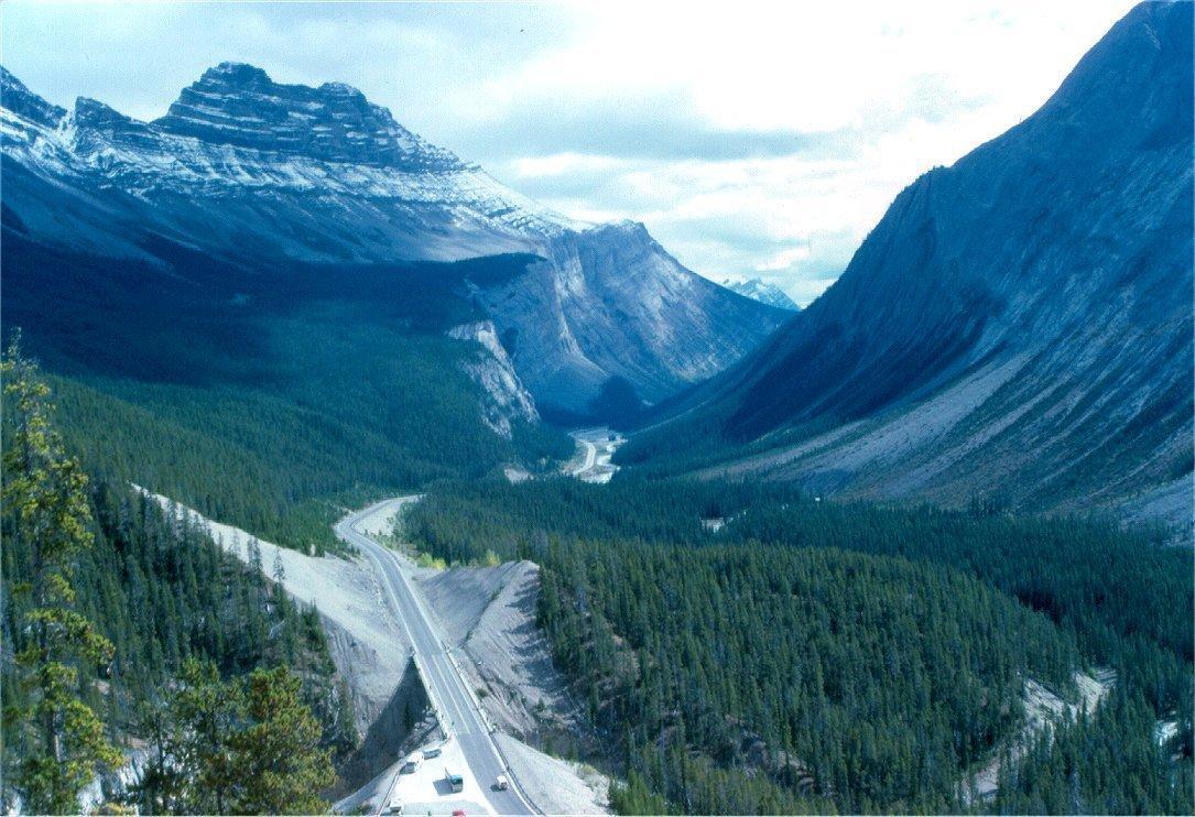 Info on Glacier National Park &amp; crossborder car rentals