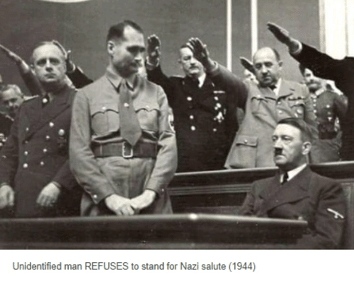Name:  unidentified-man-refuses-to-stand-for-nazi-salute-1944-39361714.png
Views: 332
Size:  139.0 KB