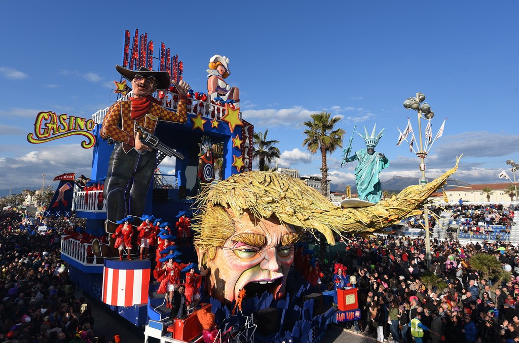 Name:  Viareggio+Carnival+Parade+bpqxywojwyAx.jpg
Views: 834
Size:  235.7 KB