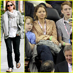Name:  jodie-foster-errands-after-tennis-match-with-charlie-kit.jpg
Views: 599
Size:  31.6 KB