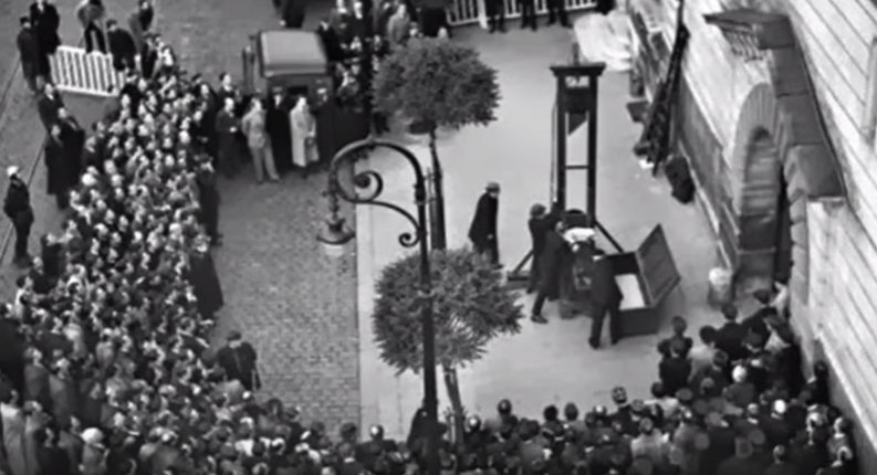 Name:  last french guillotine.PNG
Views: 2480
Size:  515.6 KB