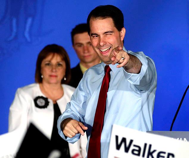 Name:  scott-walker-2.jpg
Views: 448
Size:  39.0 KB