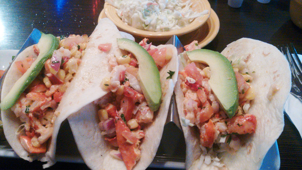 Name:  Lobster Tacos 4D.jpg
Views: 942
Size:  250.5 KB