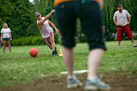 Name:  large_kickball1-081009.jpg
Views: 416
Size:  41.1 KB