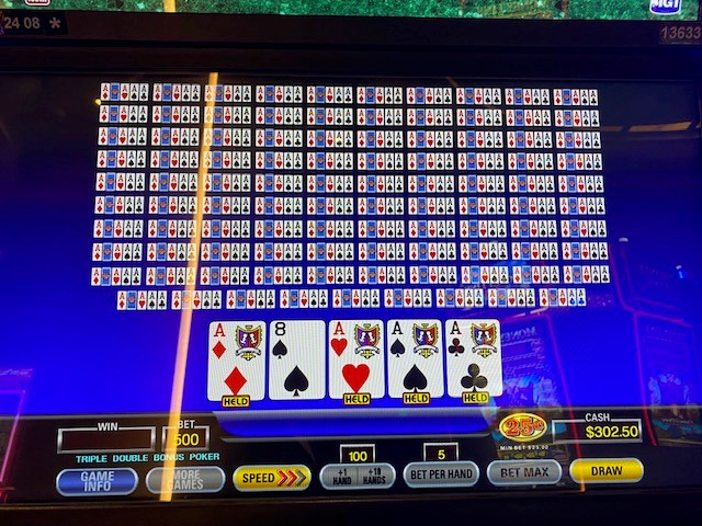 Name:  Pre-Draw Quad Aces.jpg
Views: 567
Size:  130.7 KB