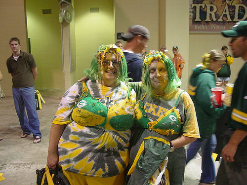 Name:  packers-fans-of-the-day.jpg
Views: 476
Size:  60.1 KB