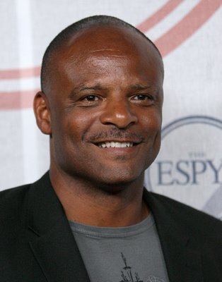 Name:  warren-moon.jpg
Views: 953
Size:  19.1 KB